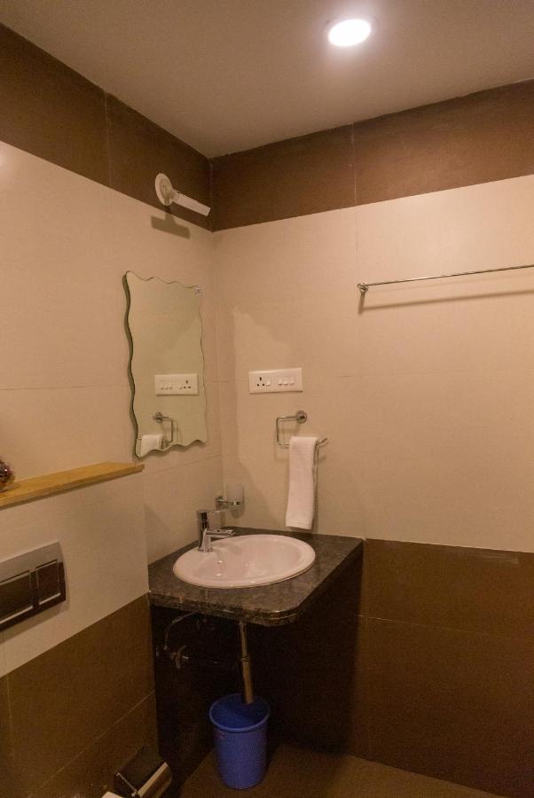 Comfycorner - Luxurious 2-Bhk Apartment Arpora Luaran gambar